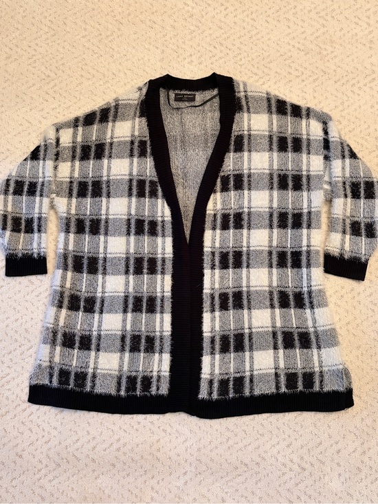 Lane Bryant Sweaters - Lane Bryant Open Front Black White Plaid Cardigan Sweater Fuzzy Eyelash Size 4X